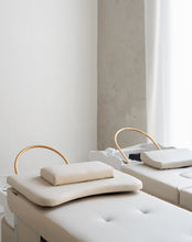 Japanese Headspa Treatment Table 