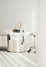 Japanese Headspa Treatment Table 